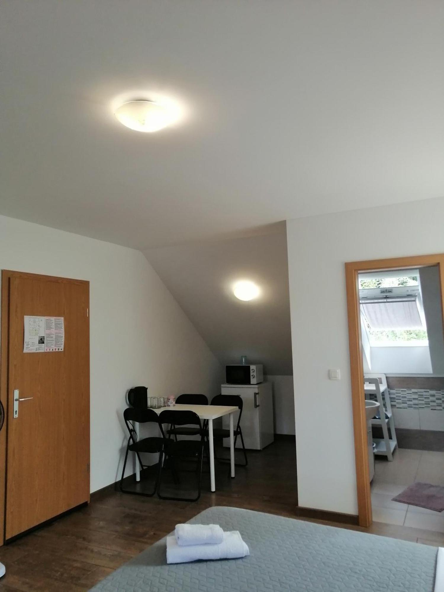 Sobe Pri Rozi Apartment Postojna Bagian luar foto