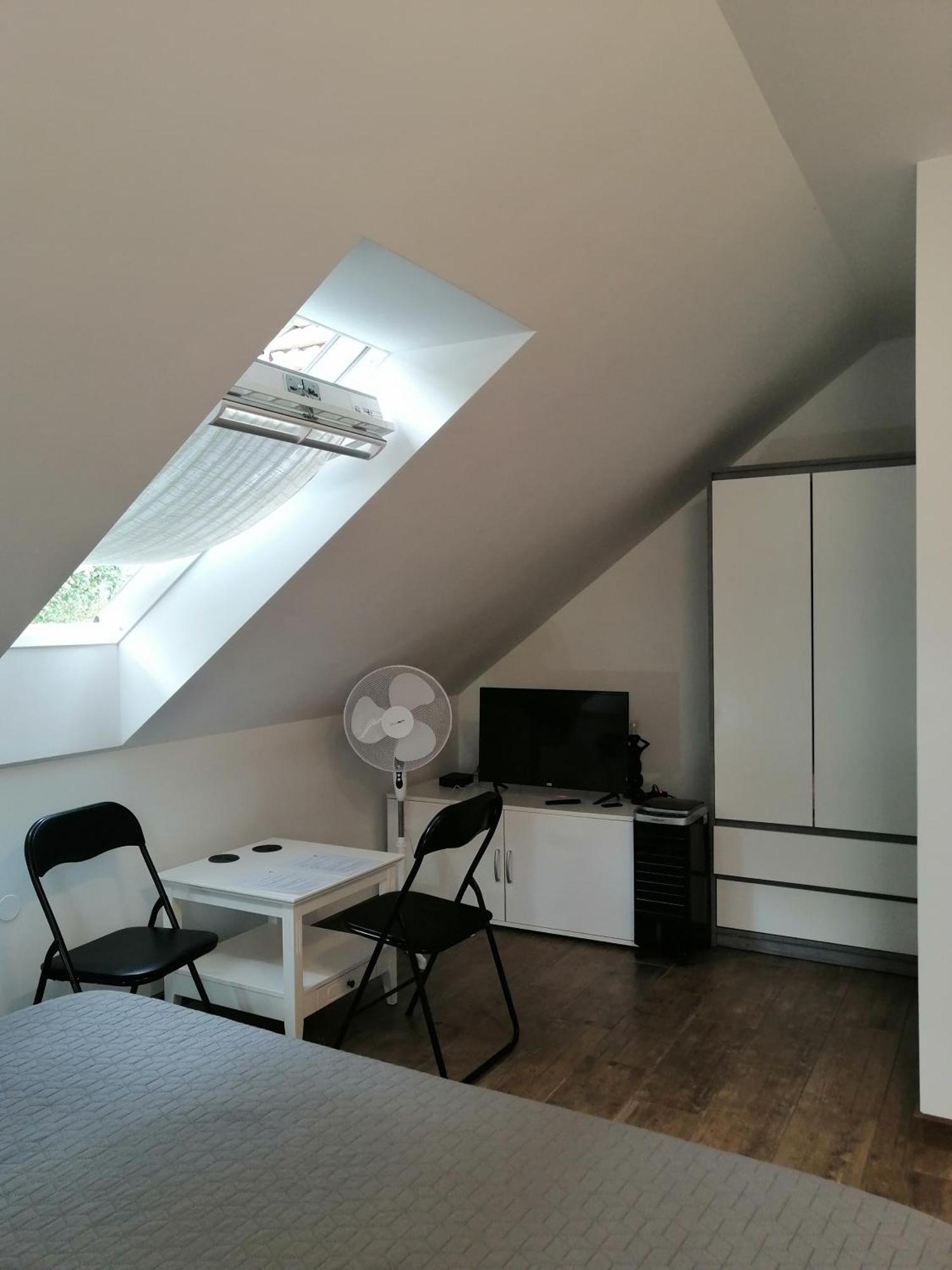 Sobe Pri Rozi Apartment Postojna Bagian luar foto